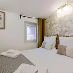 Neyret - Furnished - Downtown