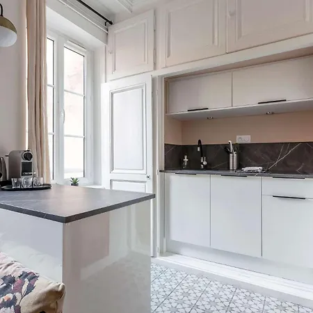 Neyret - Furnished - Downtown